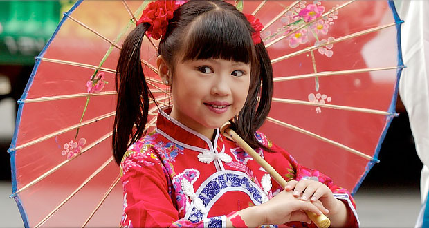 Delighting in God: Praying for the Costume Catalog (Chinese costume little girl)