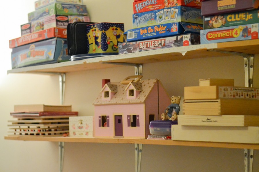 Shelves with Games and puzzles