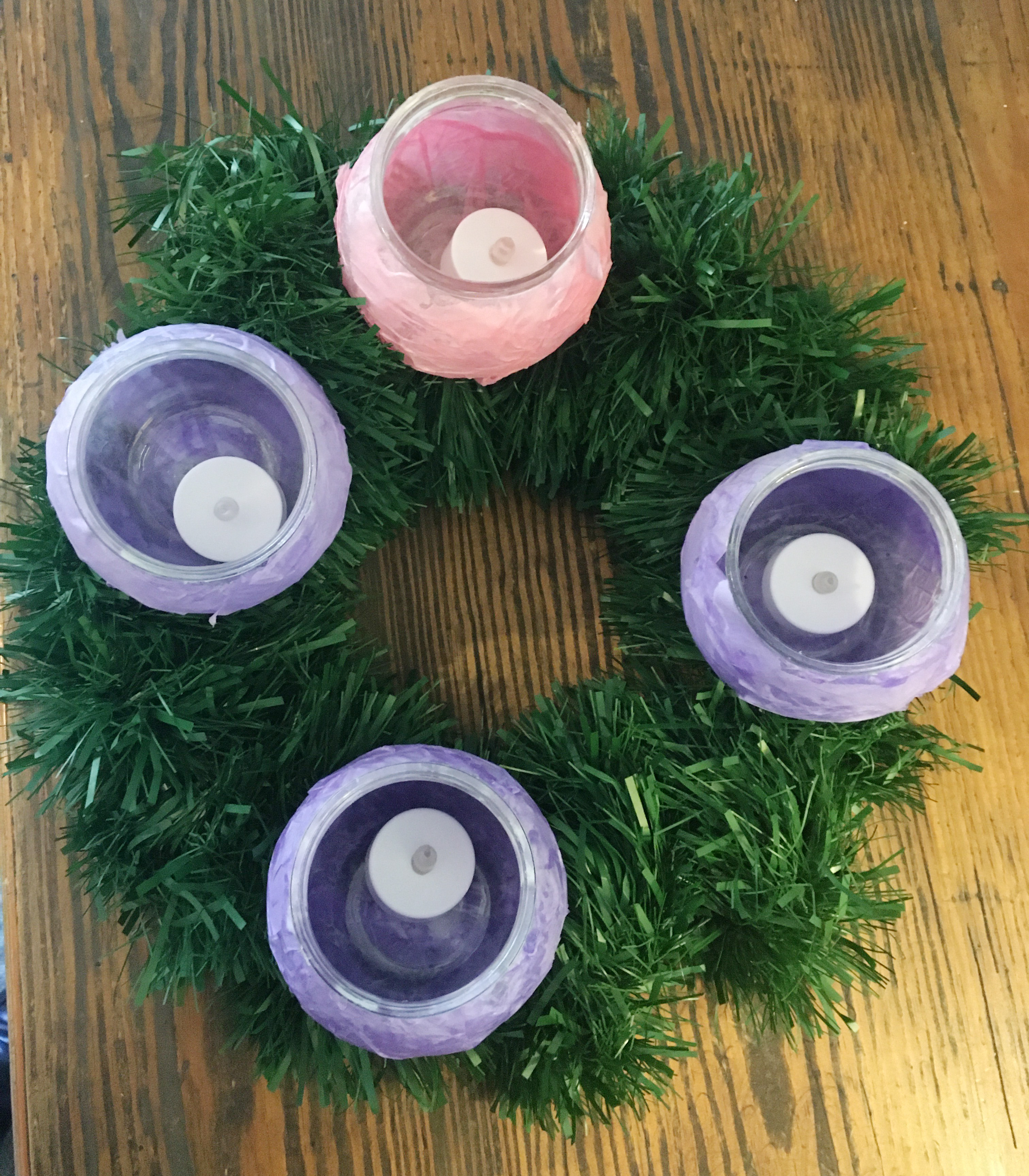 Cindy deRosier: My Creative Life: Tissue Paper Advent Wreath